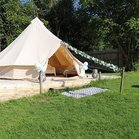Hopgarden Glamping - Luxury 6M Bell Tent Wadhurst Esterno foto