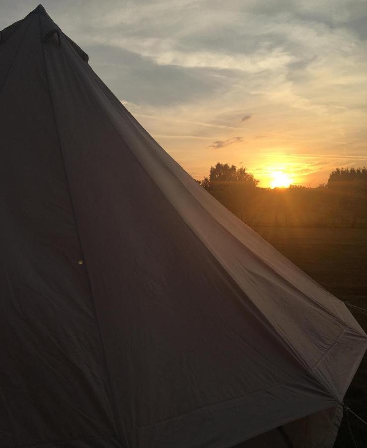 Hopgarden Glamping - Luxury 6M Bell Tent Wadhurst Esterno foto
