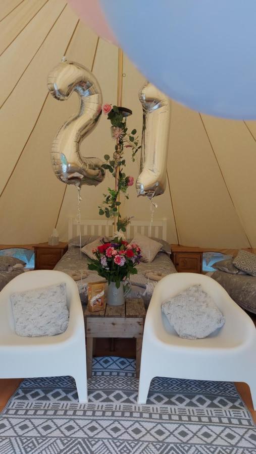 Hopgarden Glamping - Luxury 6M Bell Tent Wadhurst Esterno foto