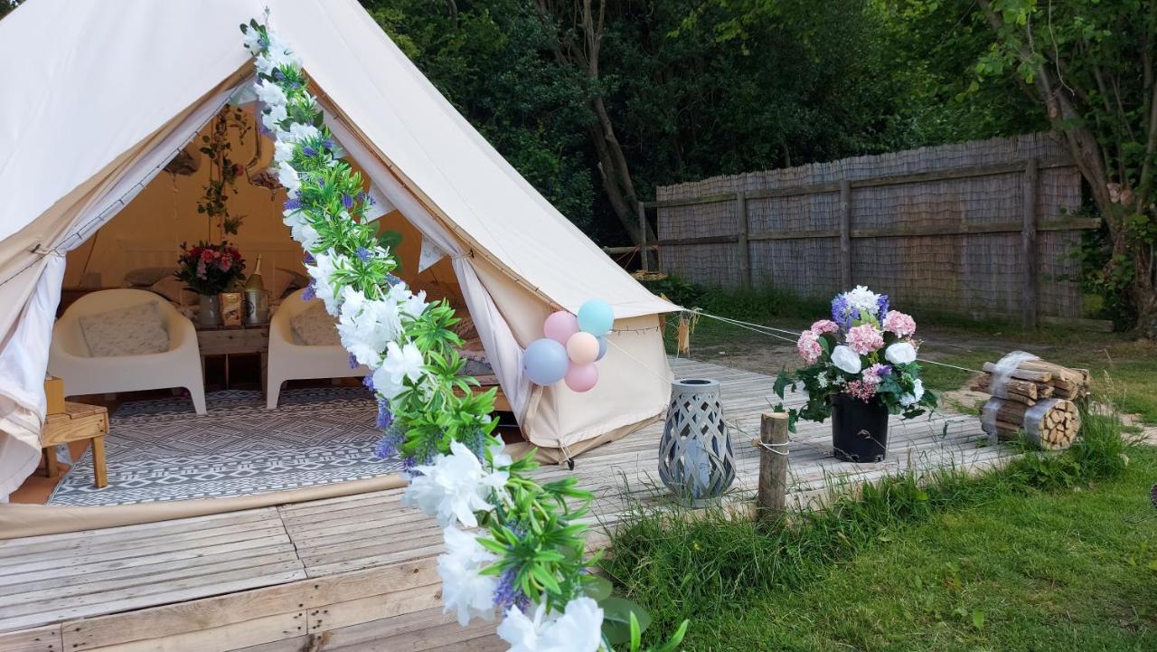 Hopgarden Glamping - Luxury 6M Bell Tent Wadhurst Esterno foto