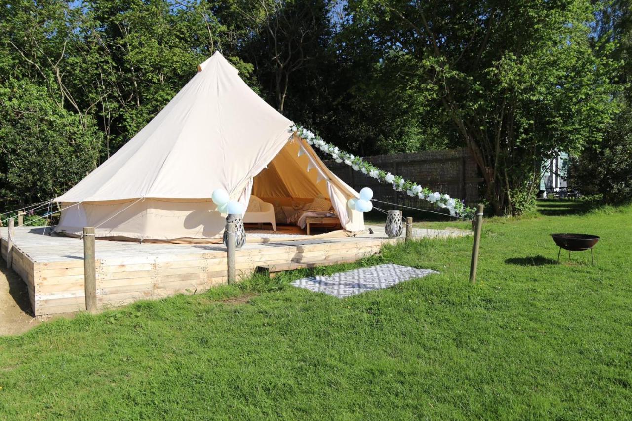 Hopgarden Glamping - Luxury 6M Bell Tent Wadhurst Esterno foto