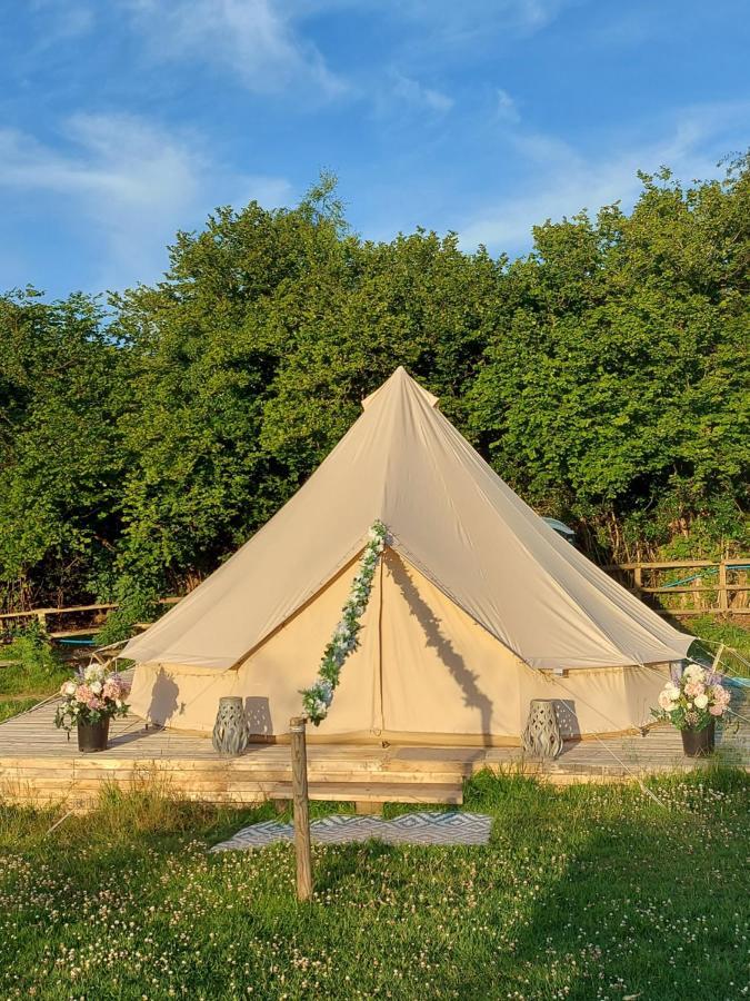 Hopgarden Glamping - Luxury 6M Bell Tent Wadhurst Esterno foto