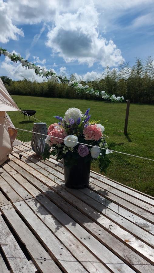 Hopgarden Glamping - Luxury 6M Bell Tent Wadhurst Esterno foto