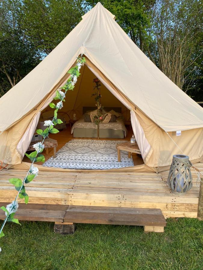 Hopgarden Glamping - Luxury 6M Bell Tent Wadhurst Esterno foto
