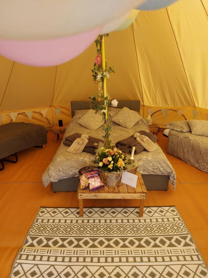Hopgarden Glamping - Luxury 6M Bell Tent Wadhurst Esterno foto