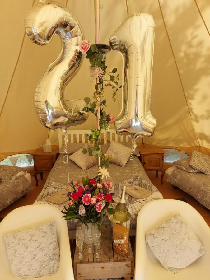 Hopgarden Glamping - Luxury 6M Bell Tent Wadhurst Esterno foto